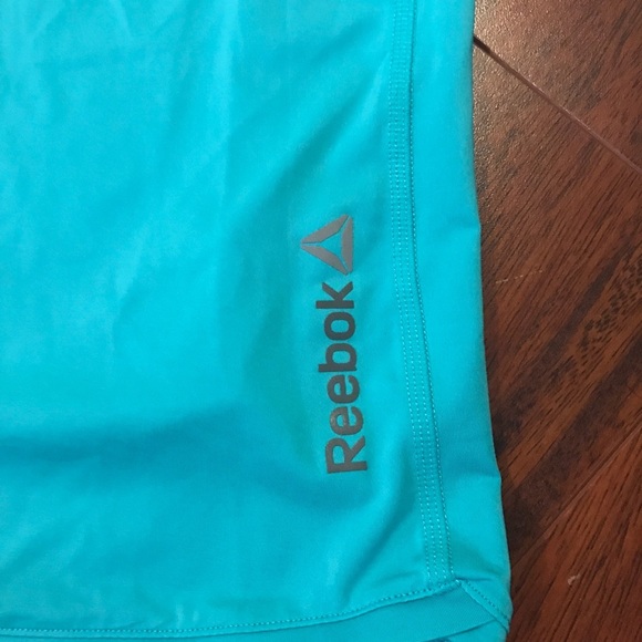 Reebok women’s medium long sleeve athletic top, teal (leans toward green) - Picture 3 of 6